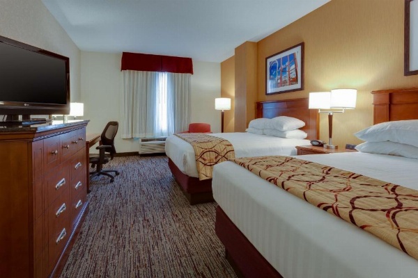 Drury Inn & Suites Baton Rouge image 11