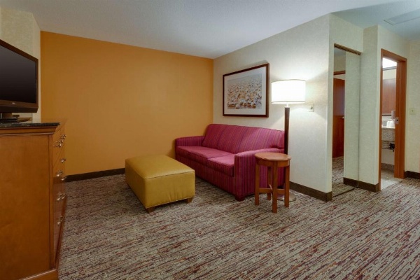 Drury Inn & Suites Baton Rouge image 17