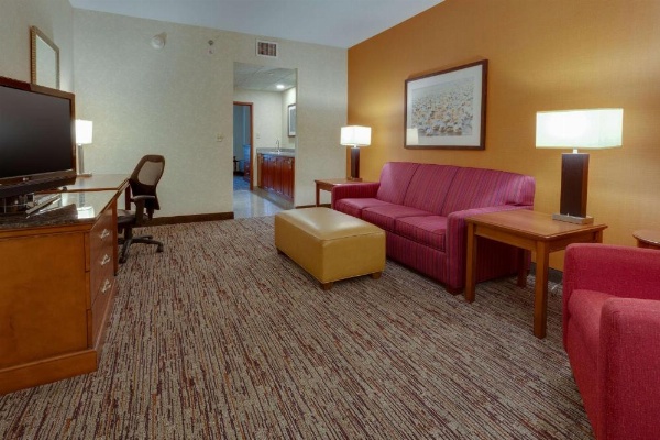 Drury Inn & Suites Baton Rouge image 43