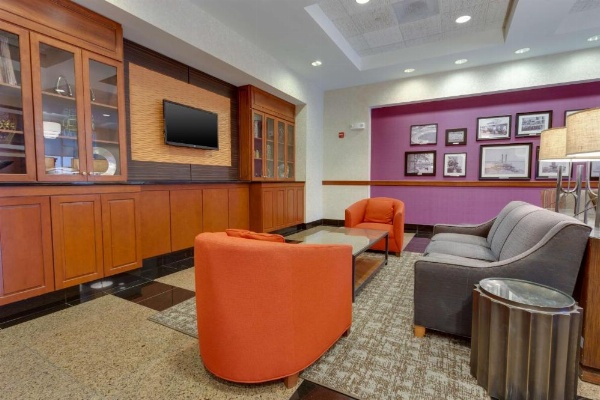 Drury Inn & Suites Baton Rouge image 5