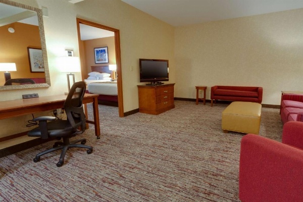 Drury Inn & Suites Baton Rouge image 81